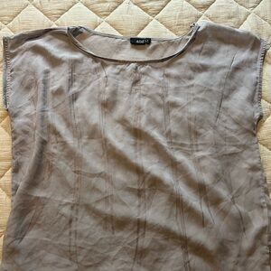Ada Women's Gray Top